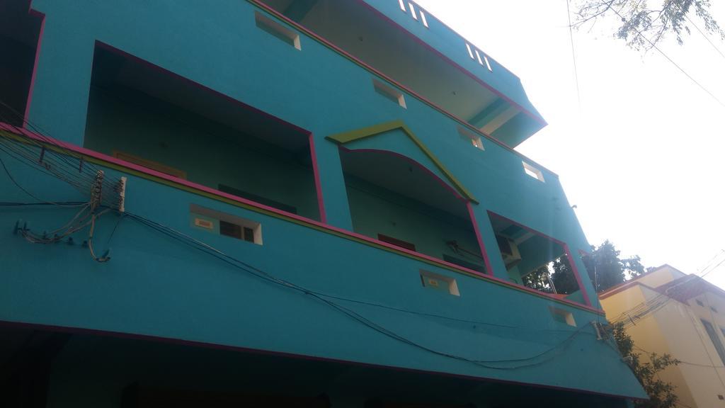 Vijaya Guest House Tiruvannāmalai Exterior foto